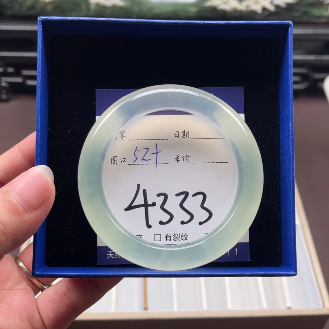 未镶嵌岫玉手镯手镯