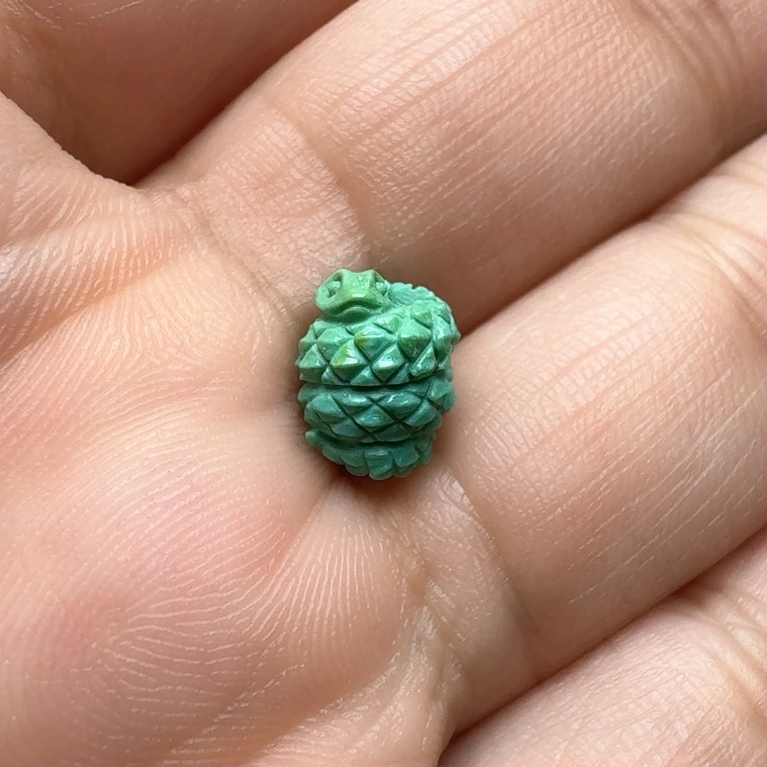 绿松石盘蛇未镶嵌绘**?