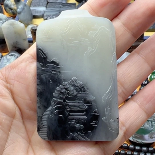 颈饰未镶嵌和田玉