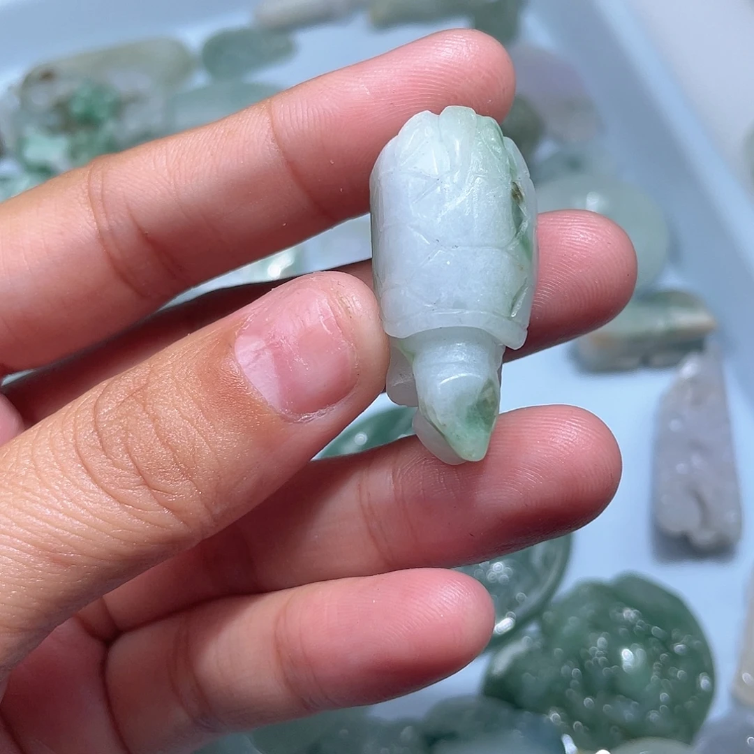 未镶嵌定制翡翠不