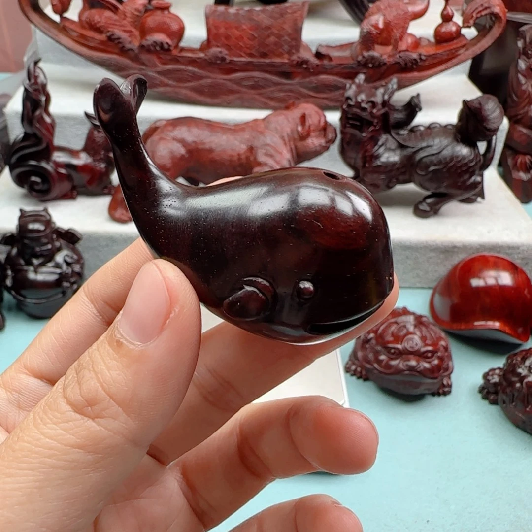 小叶紫檀把件穷*鲸鱼香插