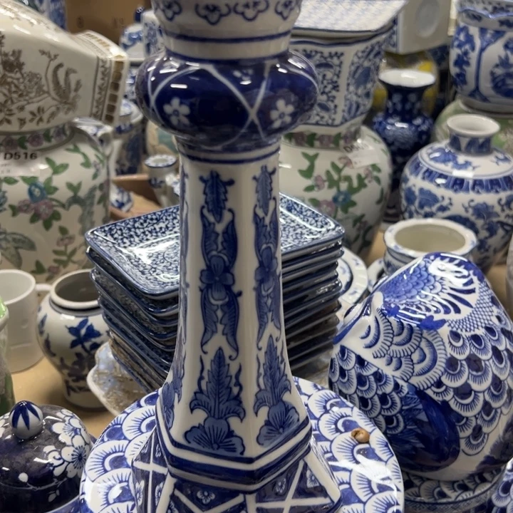 瓷片微瑕。。。。。。。。。。。