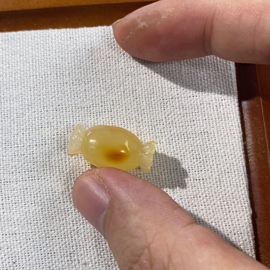 蜜蜡未镶嵌裸石糖果