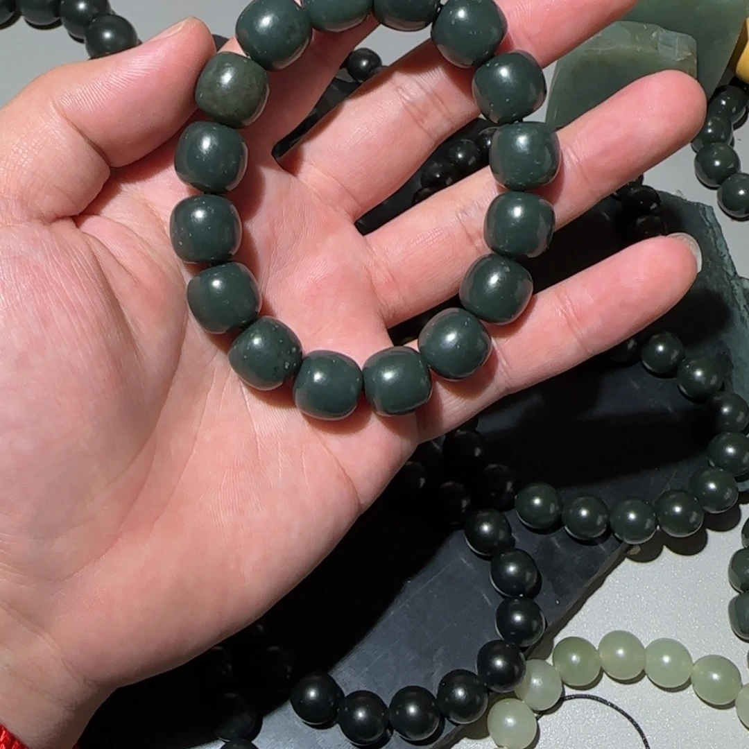 和田玉（糖玉）未镶嵌手链