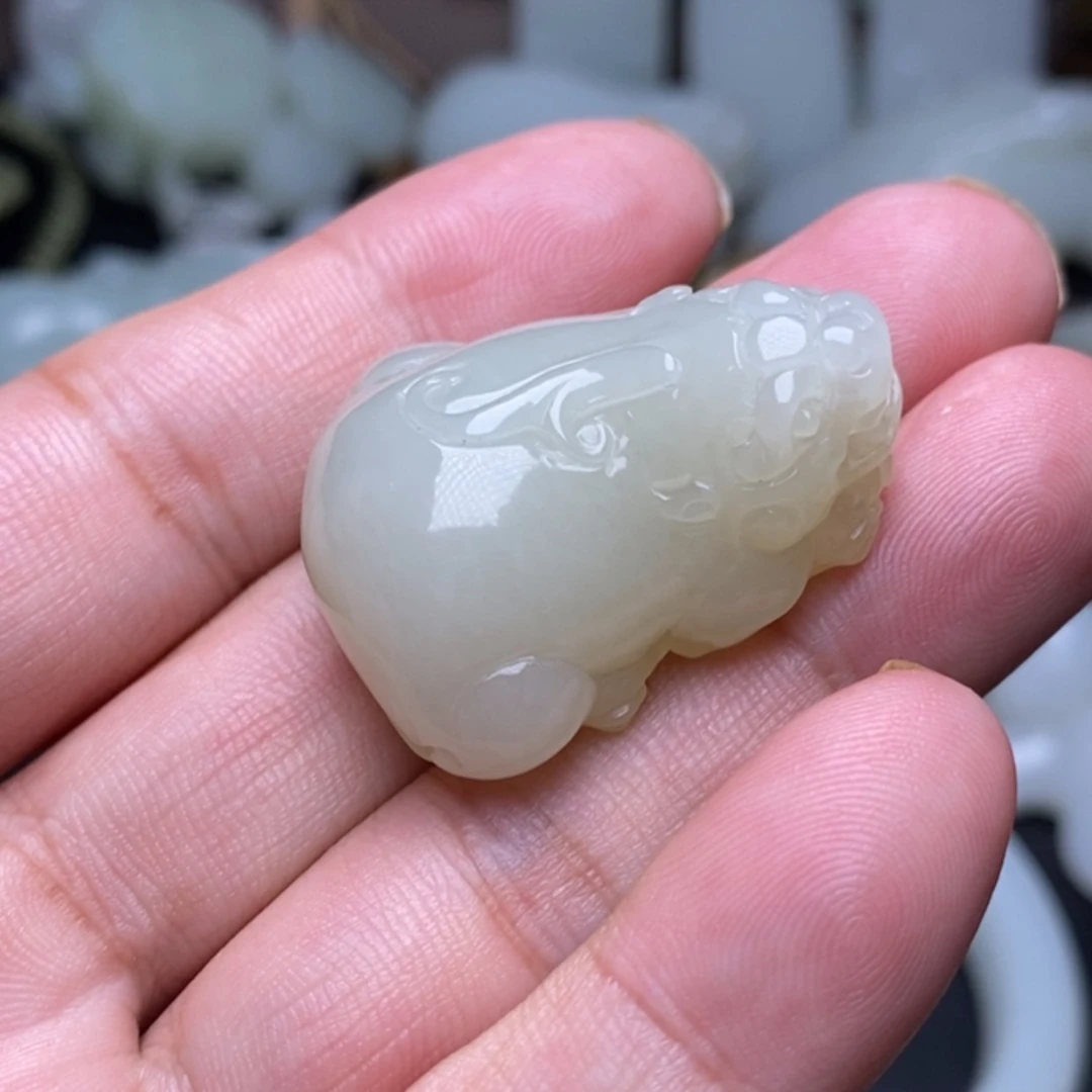 【闪购商品】颈饰未镶嵌和田玉
