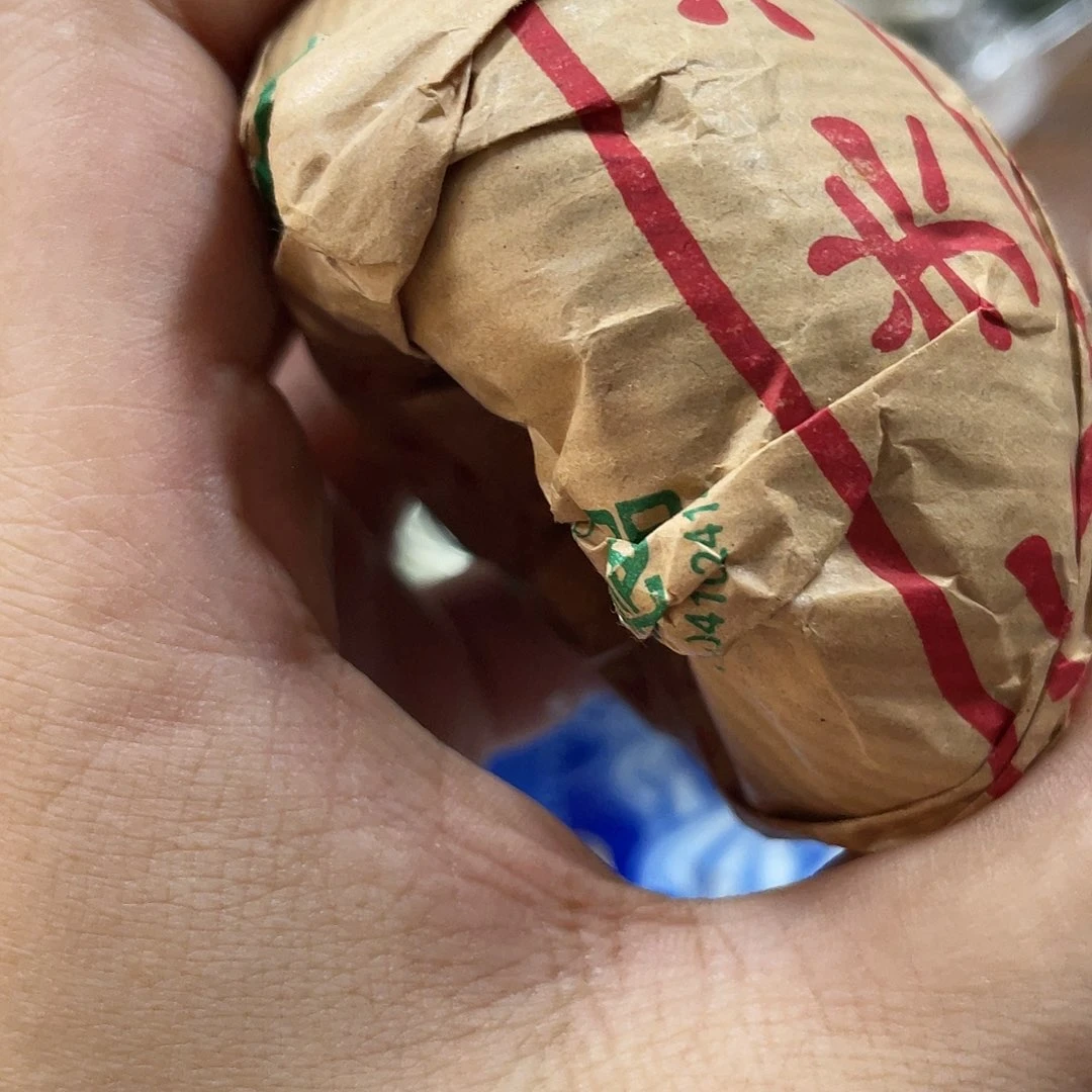 搪瓷杯子里还有很多