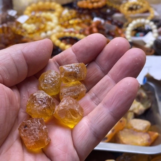 未镶嵌蜜蜡手串吊坠