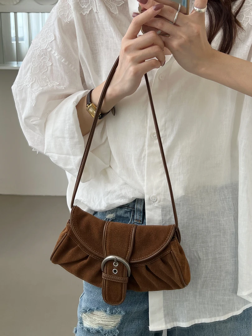 牛皮腋下包马鞍包2025秋季新款高级感迷你单肩斜挎小包月牙手机包