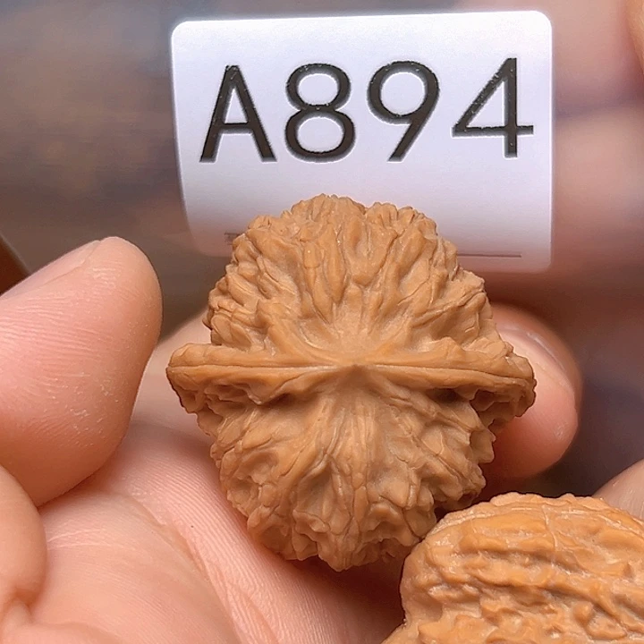 吊坠文玩核桃36黄杆