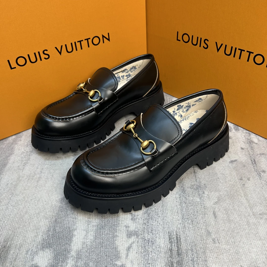 未使用 GUCCI/古驰 黑色皮革金色马蹄互扣乐福鞋/39.5-40.5欧