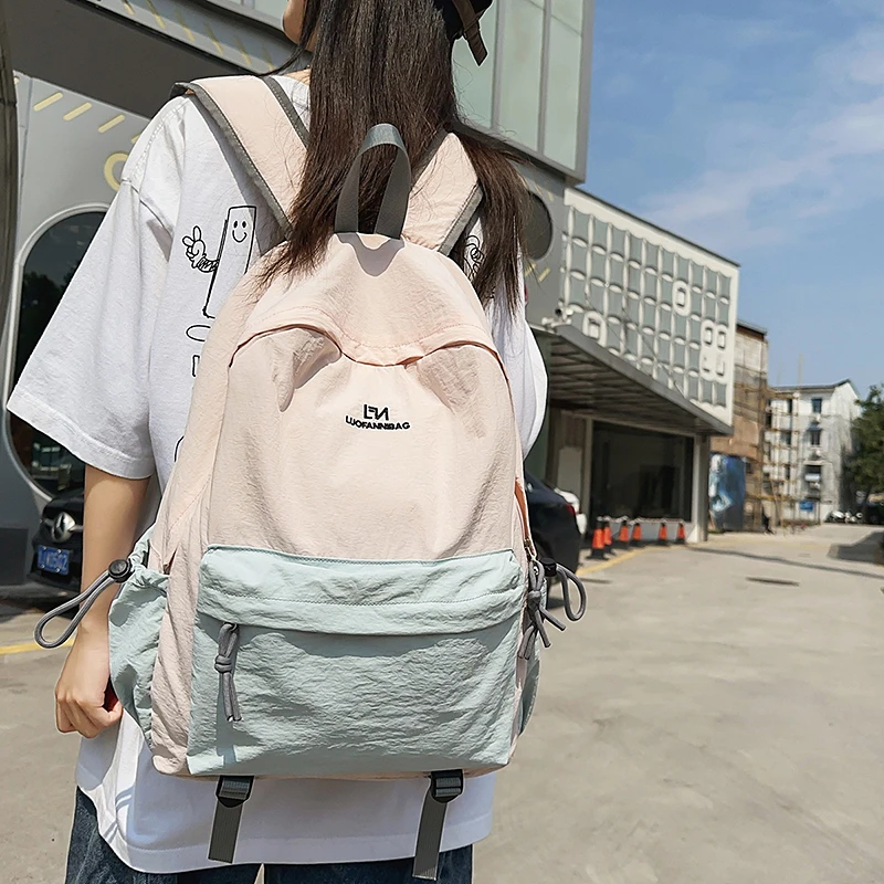 mingdiandian双肩包大容量大学生休闲旅行轻便背包户外百搭初中生