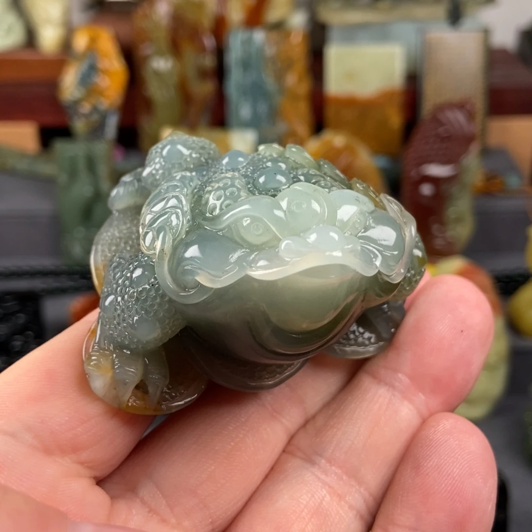 岫玉未镶嵌手把件