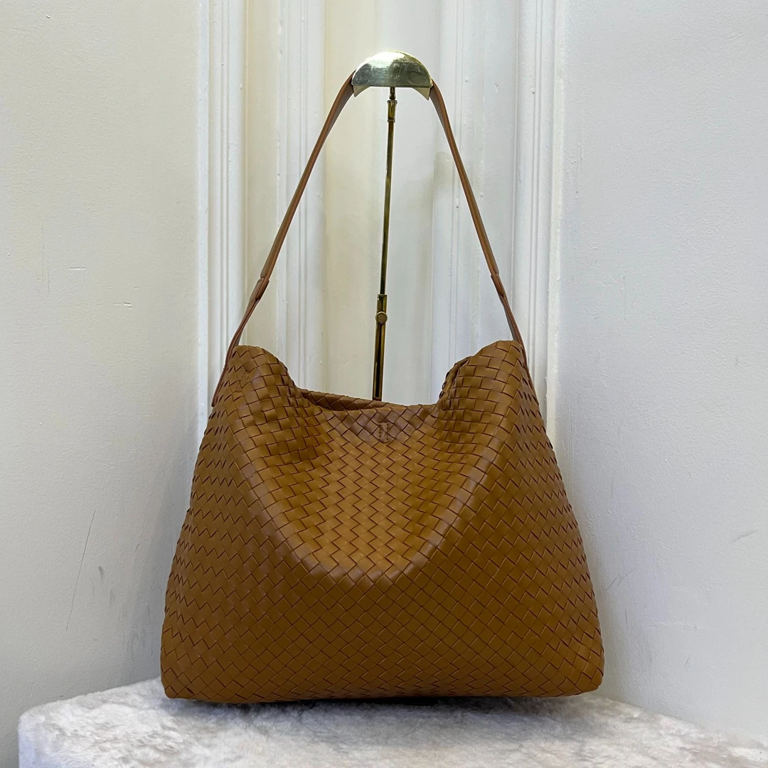 时尚轻奢38Q08焦糖色编织包经典单肩腋下女包