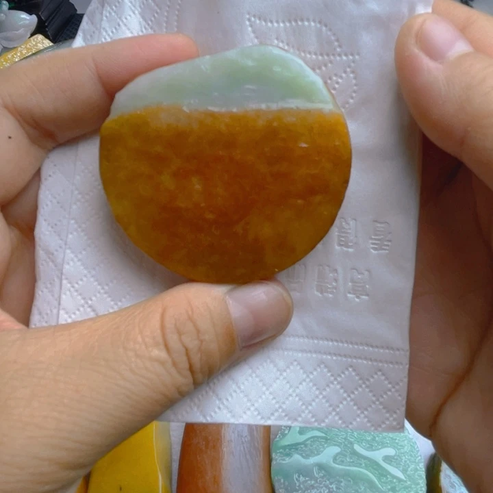 翡翠未镶嵌挂件翡翠