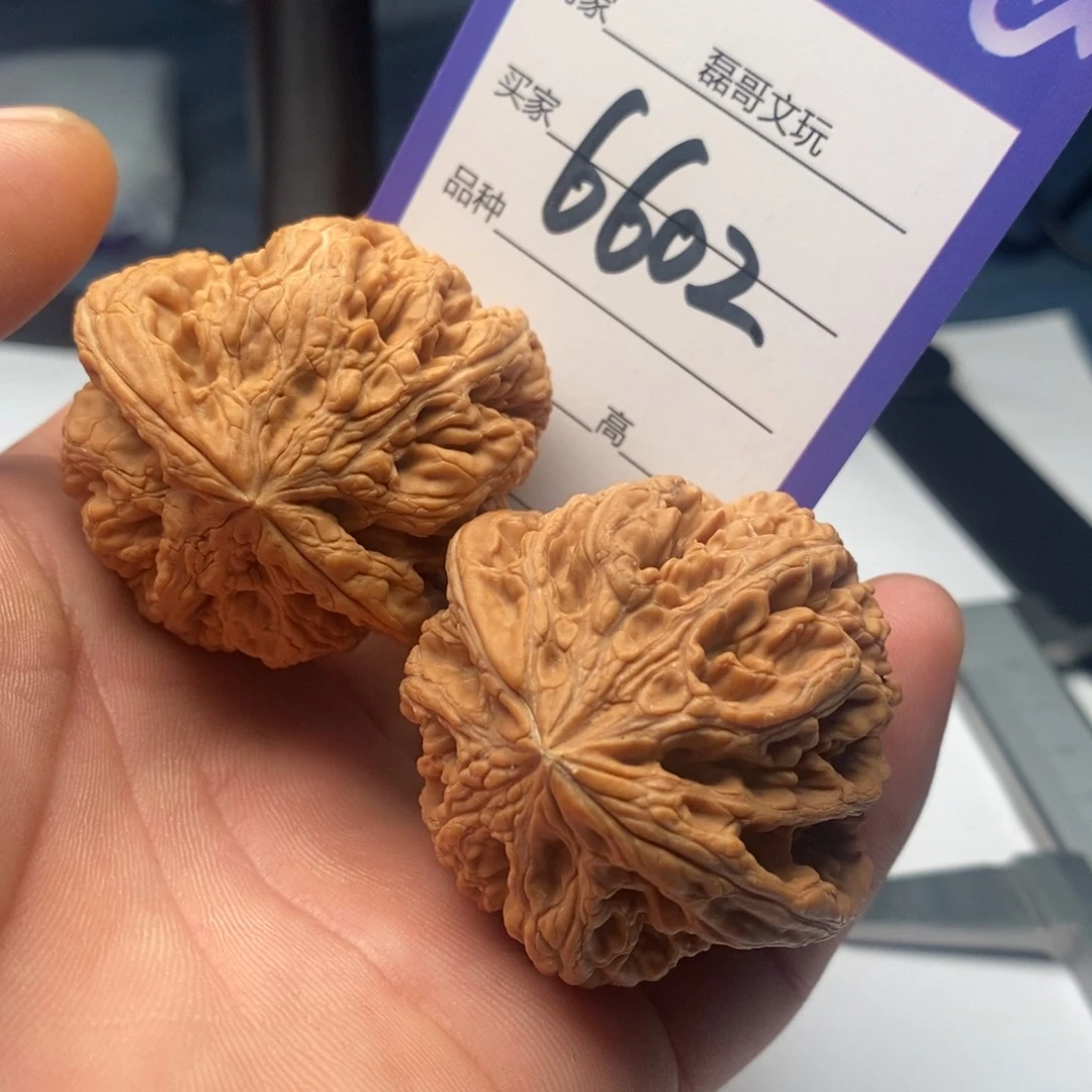 文玩核桃吊坠6602