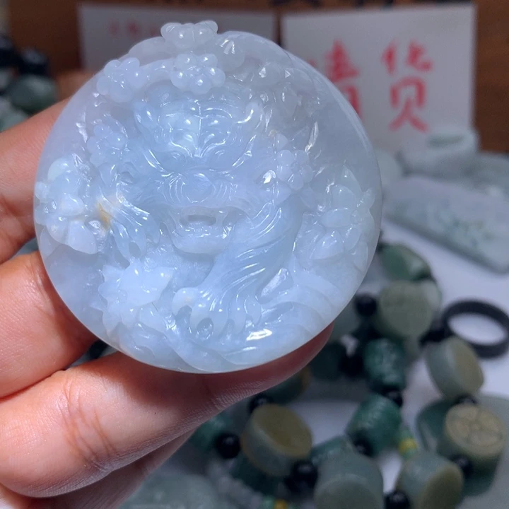 翡翠未镶嵌颈饰保真天然A货翡翠