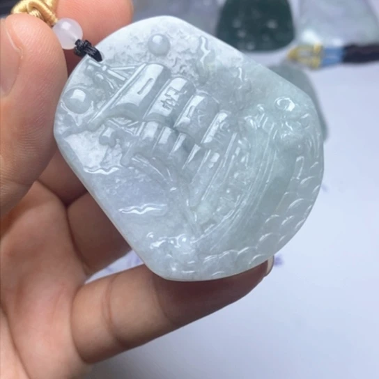 颈饰未镶嵌翡翠翡翠