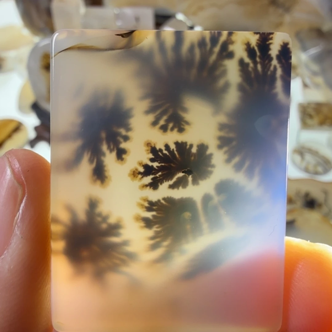 玛瑙/玉髓未镶嵌珠宝半成品