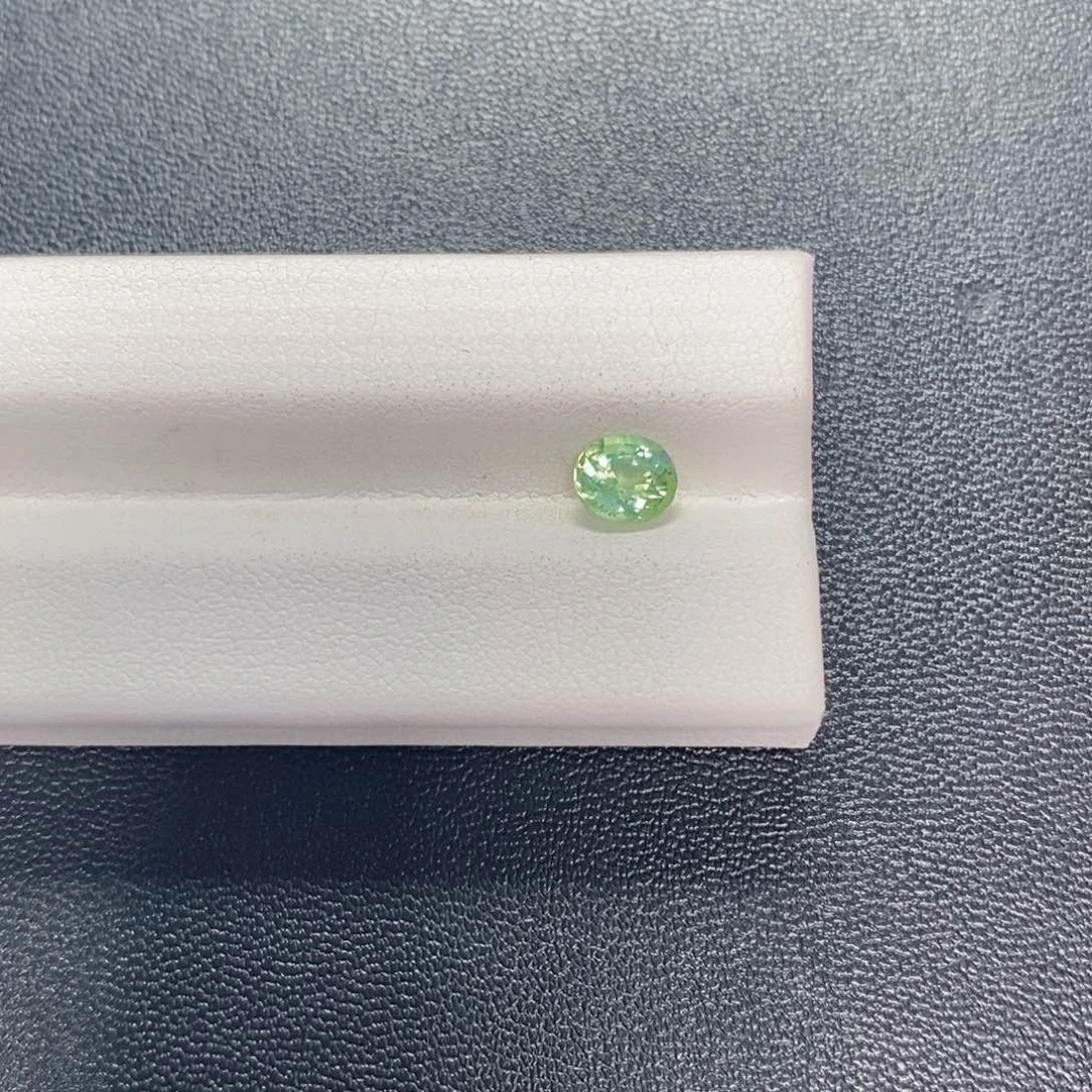 碧玺裸石未镶嵌0.92薄荷曼波