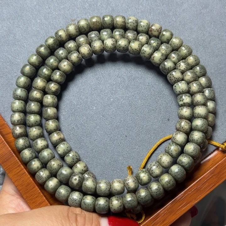星月菩提手串绿87石玉一物一拍