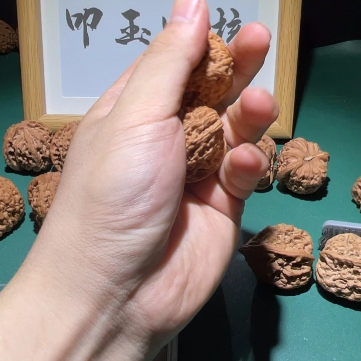 p***i文玩核桃吊坠36全品磨盘