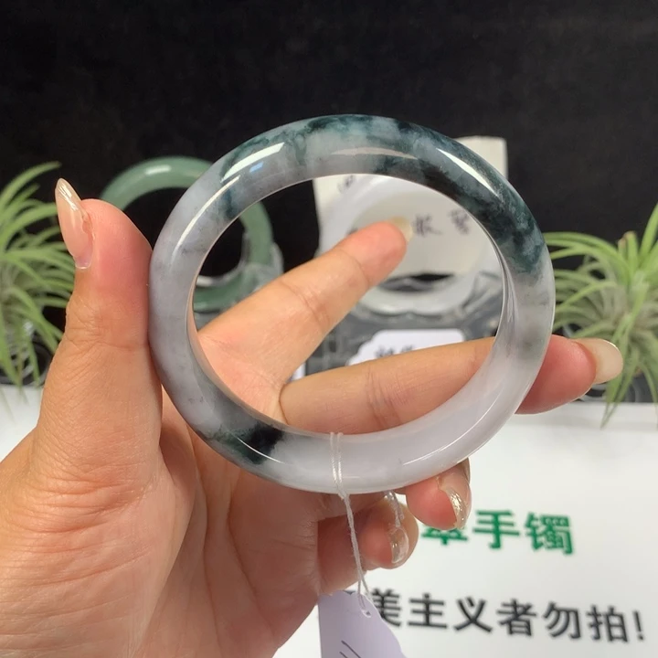 未镶嵌手镯翡翠75