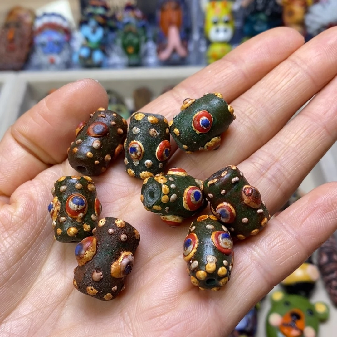 琉璃颈饰老珠子随机一个