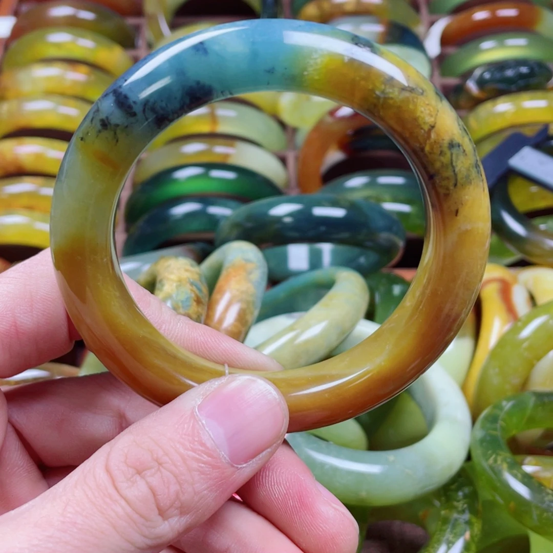 哎***呀蛇纹石玉未镶嵌手镯