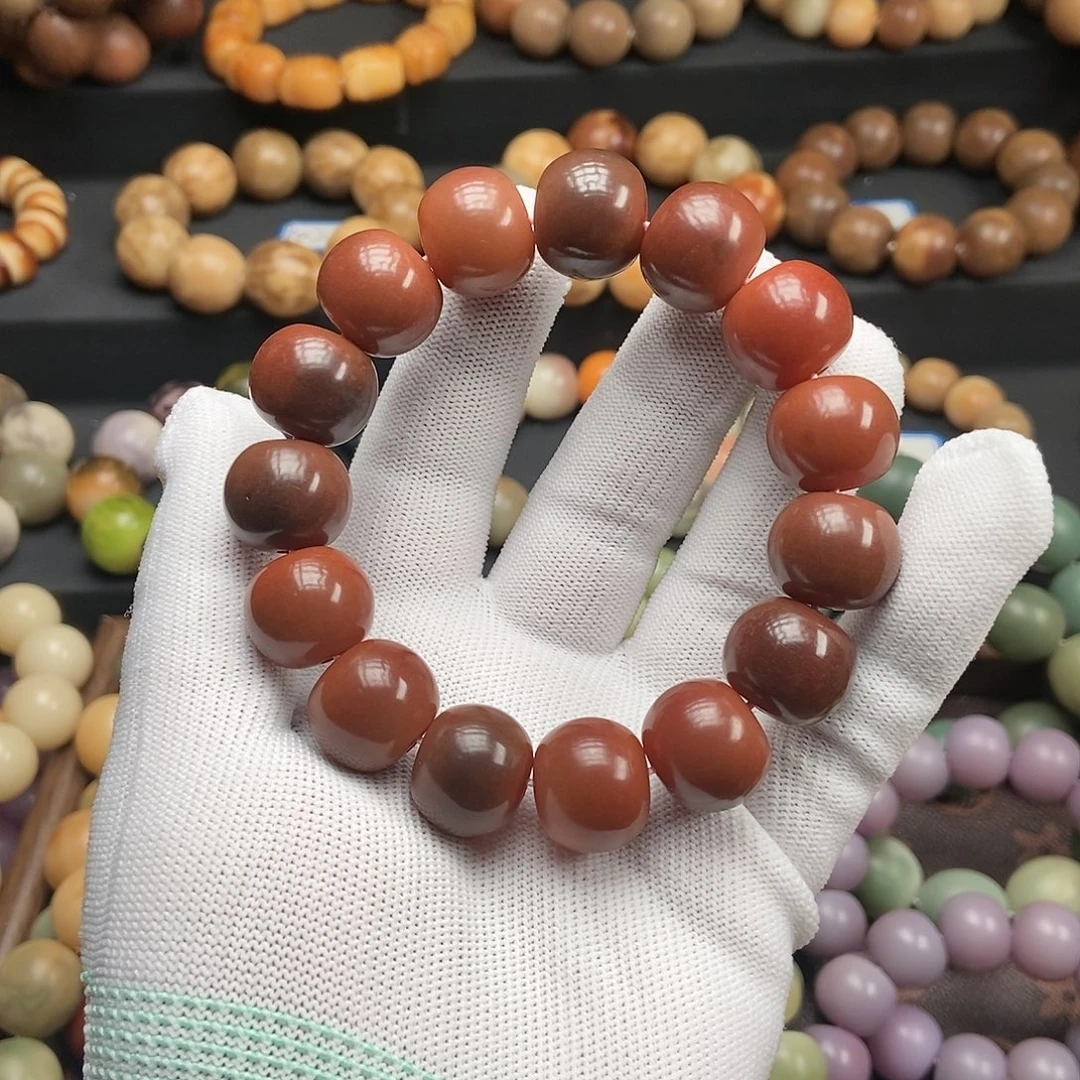 吊坠菩提根/象牙果18mm棕红色