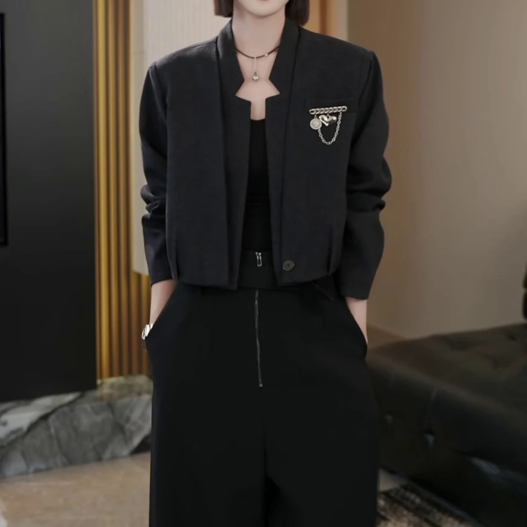 时尚高级感百搭短款西服上衣2025秋季新款小众韩版设计气质西装女