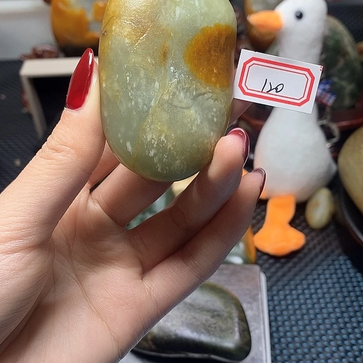 未镶嵌和田玉挂件120