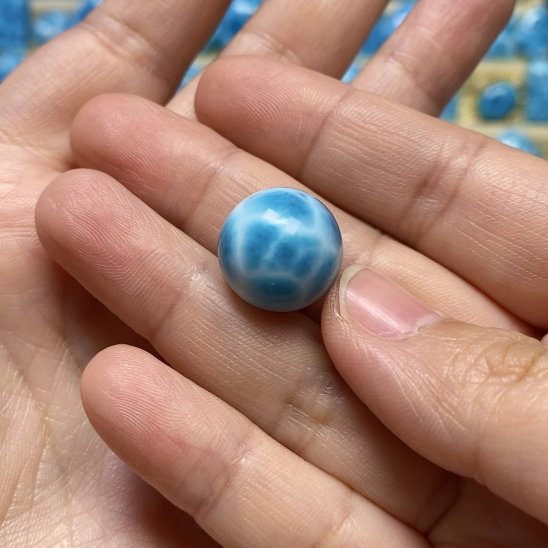 针钠钙石（海纹石）颈饰未镶嵌糖***童