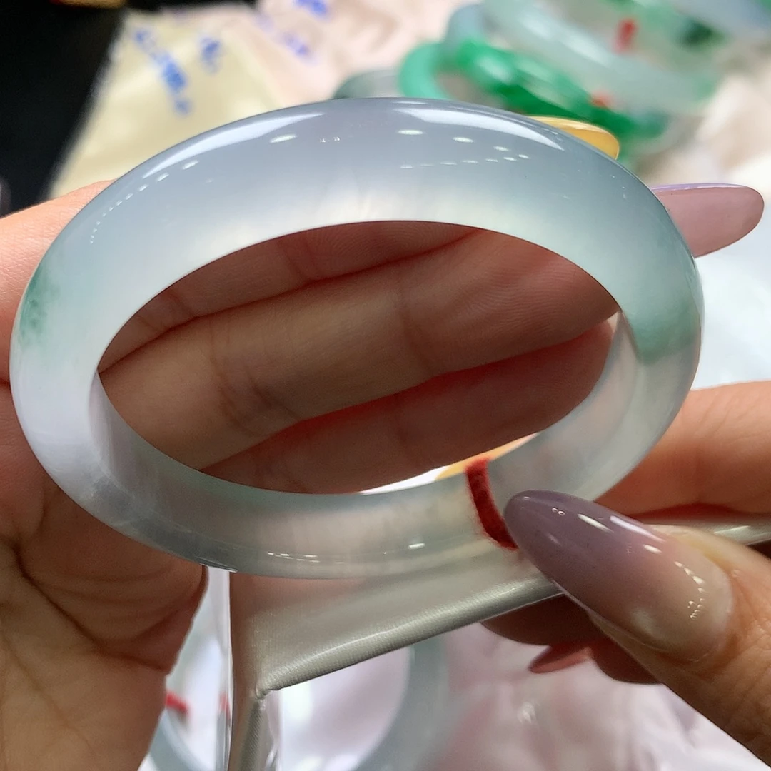 暖***葵翡翠未镶嵌手镯56正