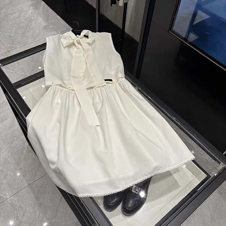 25年春装新款女装 时尚飘带可拆卸纽扣无袖背心连衣裙-25Y1139