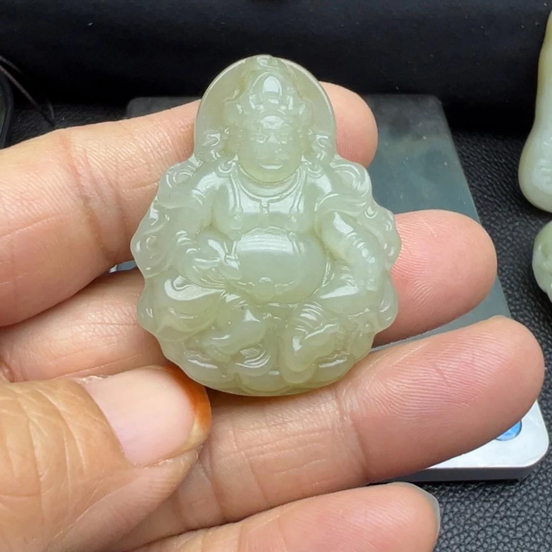 和田玉（糖玉）未镶嵌颈饰