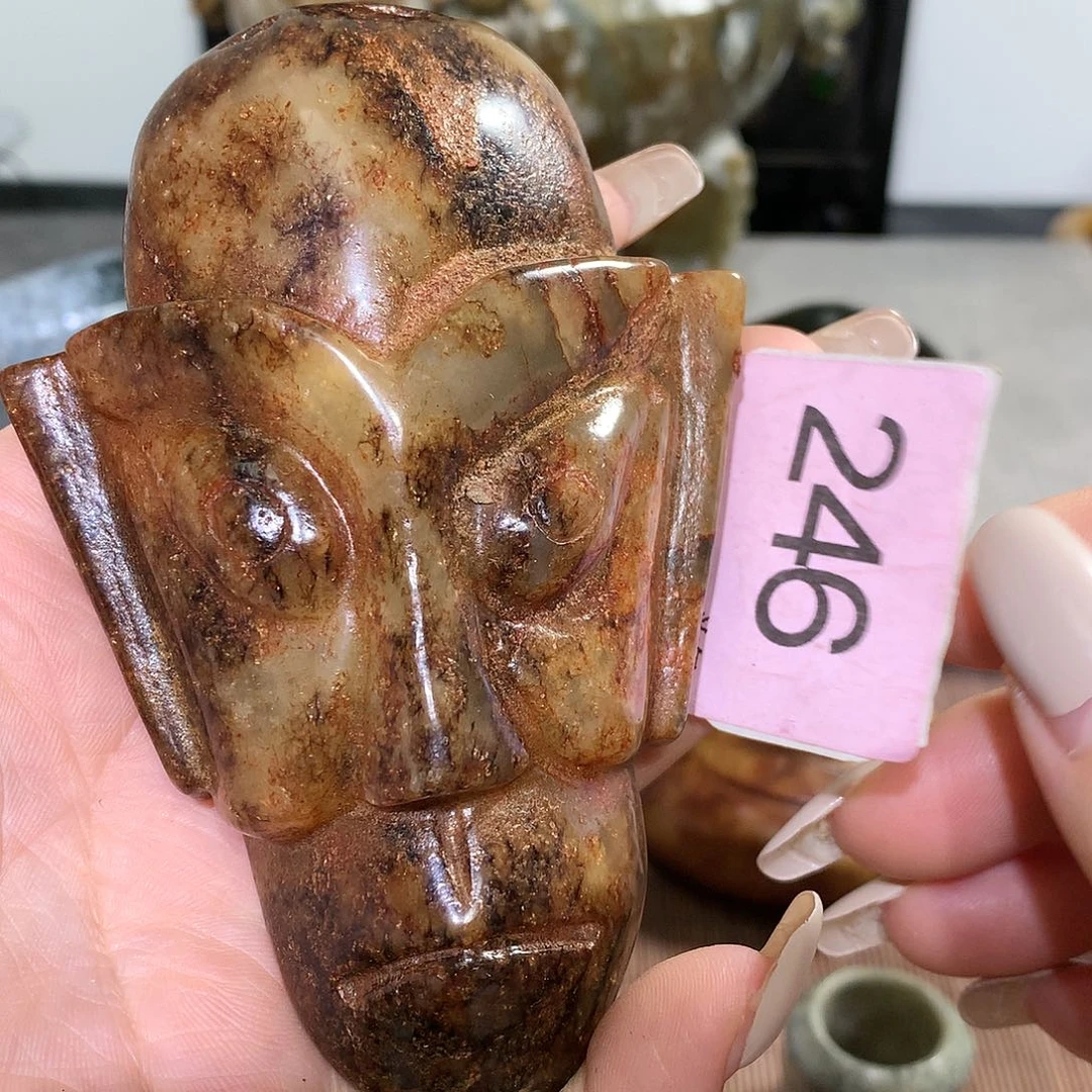 颈饰未镶嵌和田玉