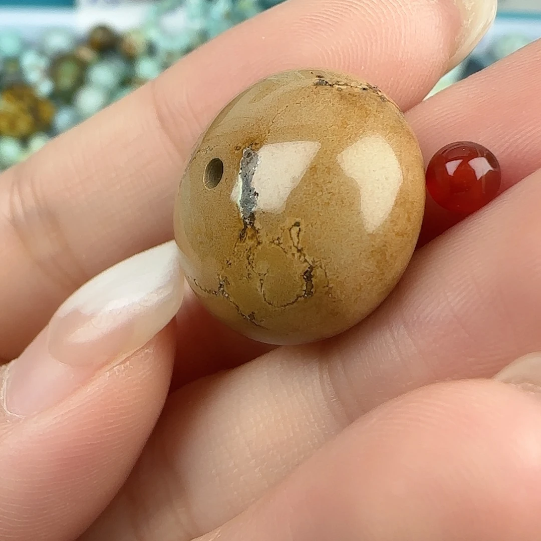 南红玛瑙未镶嵌配饰18.9