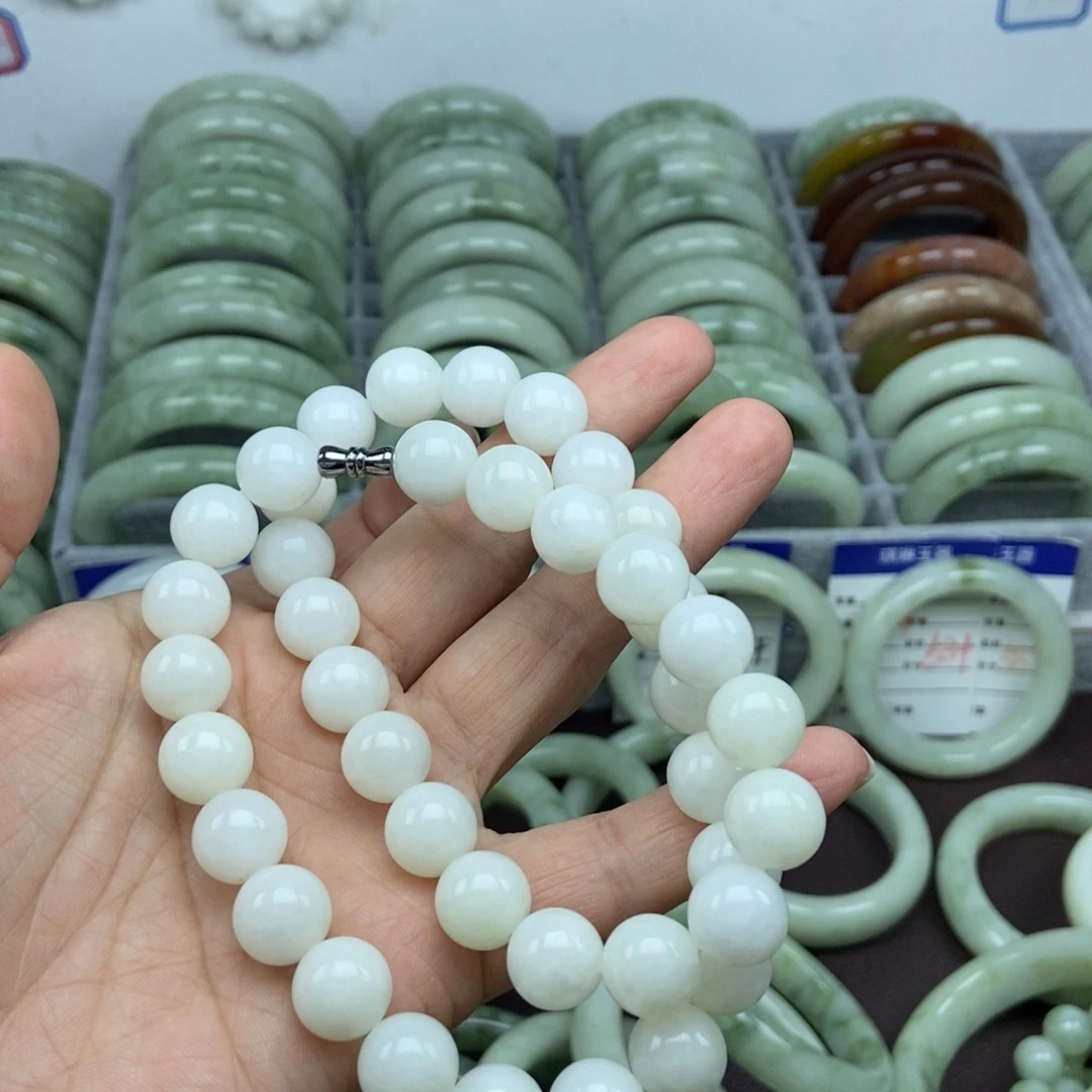 齐***高蛇纹石玉未镶嵌手镯