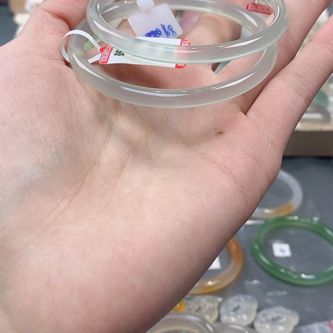 玛瑙/玉髓手镯未镶嵌碳*饼