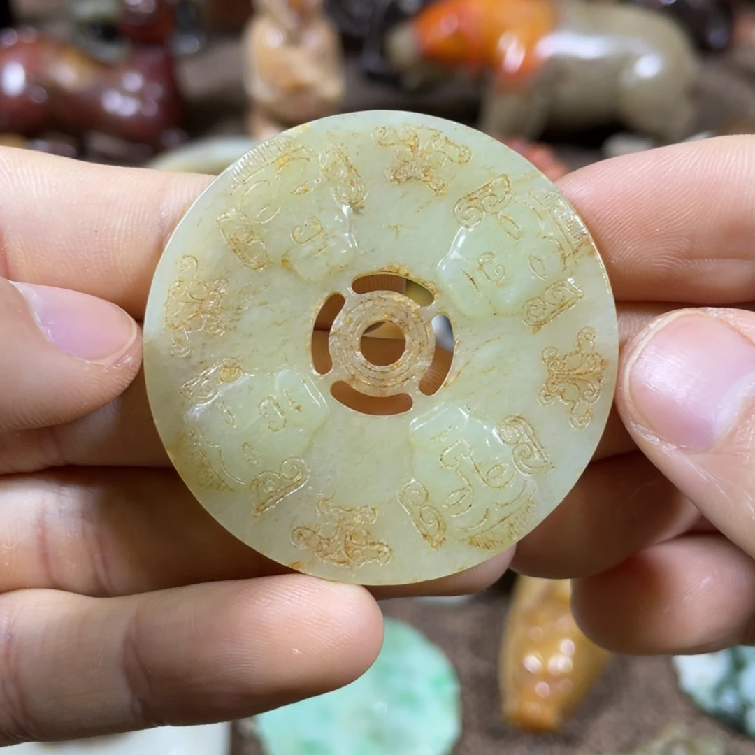 和田玉未镶嵌吊坠(不含链)