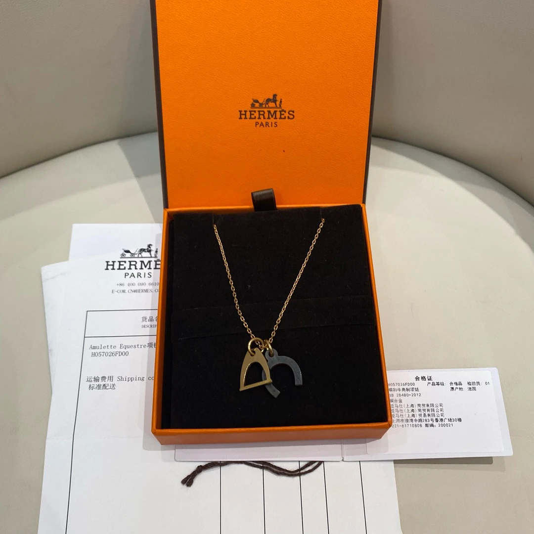 99新 Hermes/爱马仕 爱马仕Hermes 马蹄牛角项链