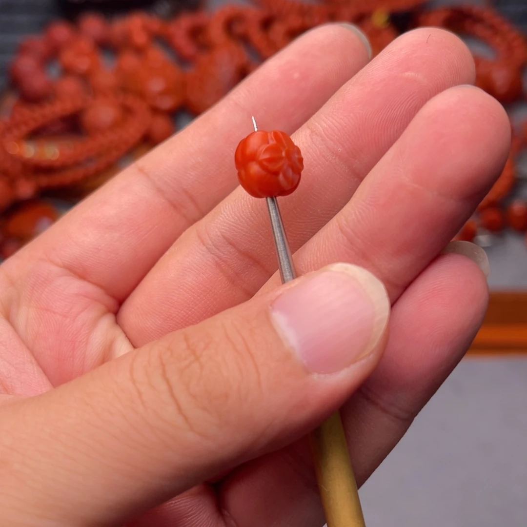 未镶嵌配饰南红玛瑙