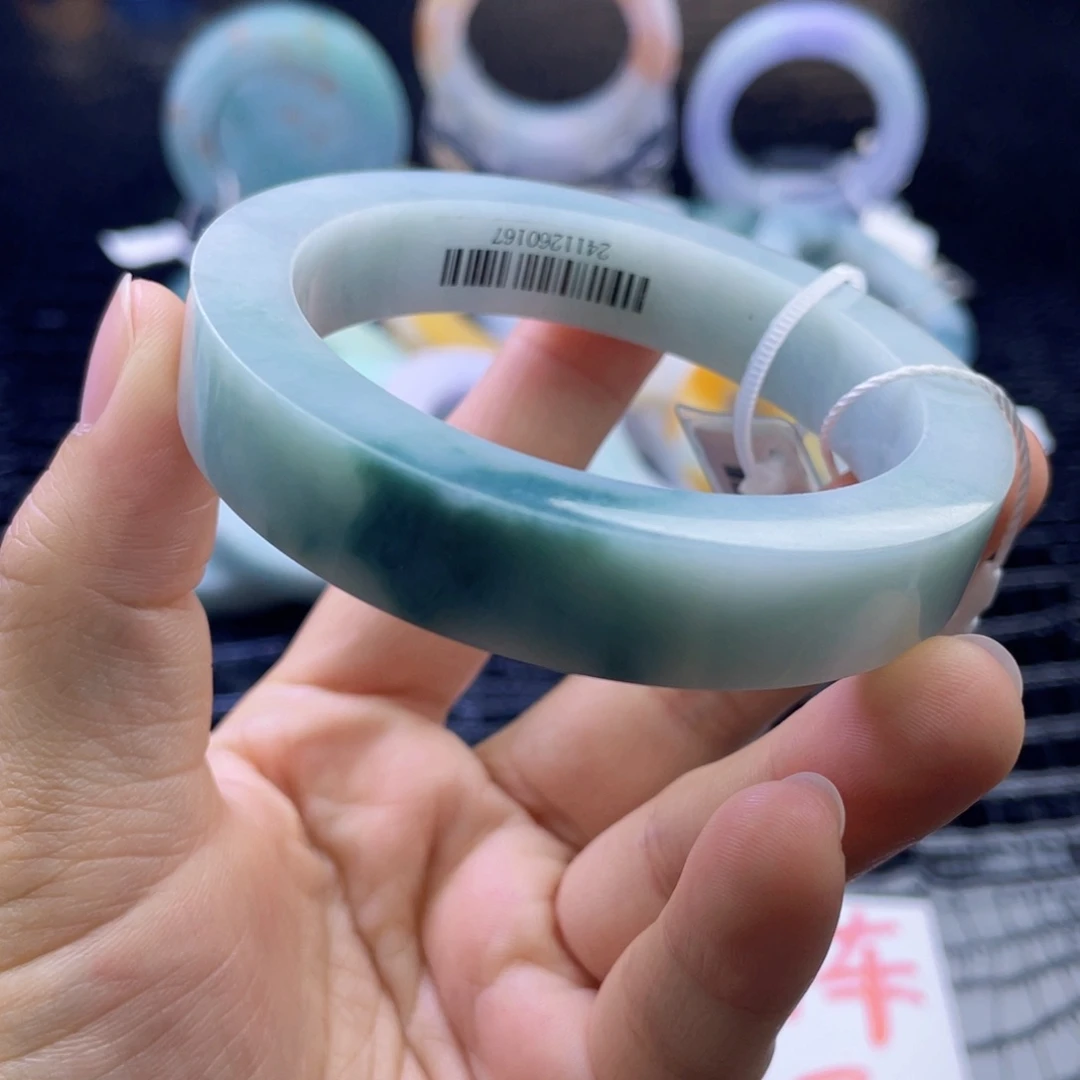 未镶嵌翡翠定制翡翠