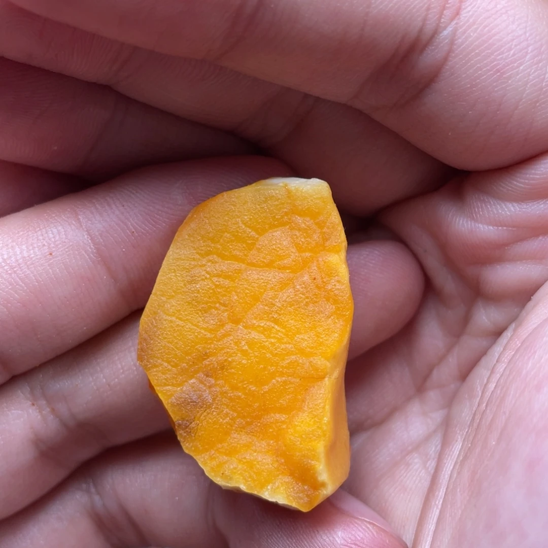 定制琥珀未镶嵌天然蜜蜡
