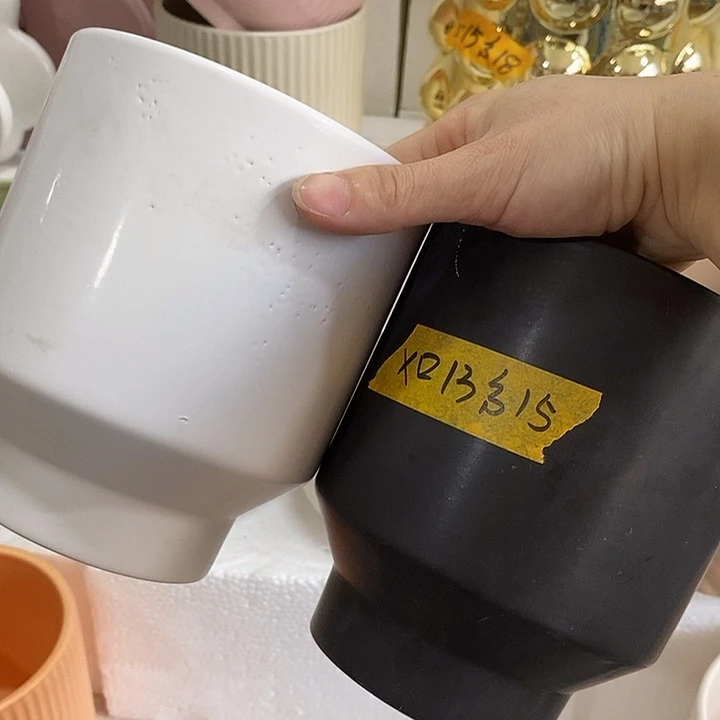 摆件陶盆有孔 瑕疵介意勿拍