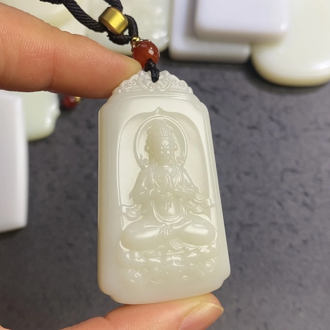 颈饰未镶嵌和田玉