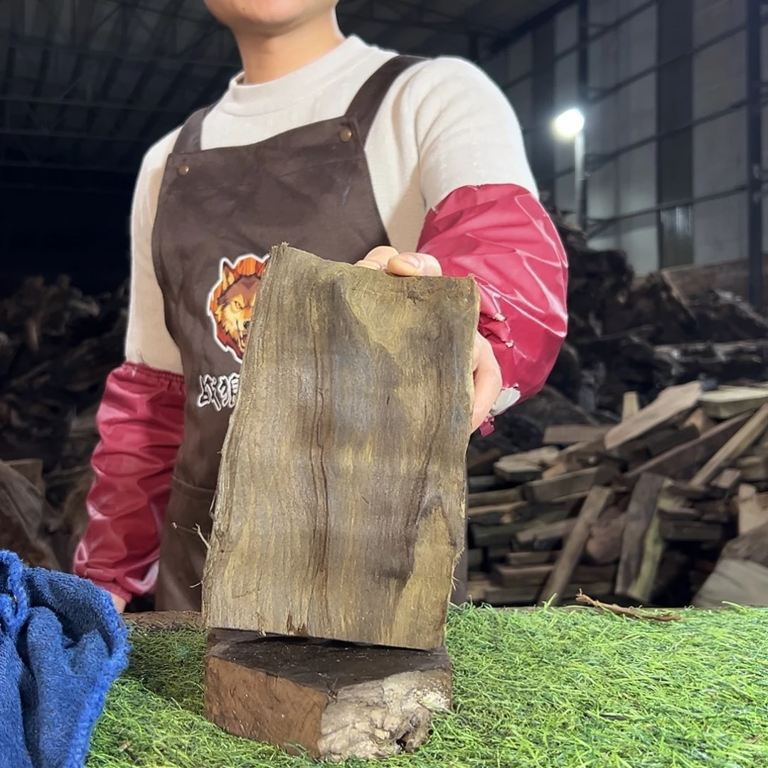 1***0木质类阴沉金丝楠小叶桢楠