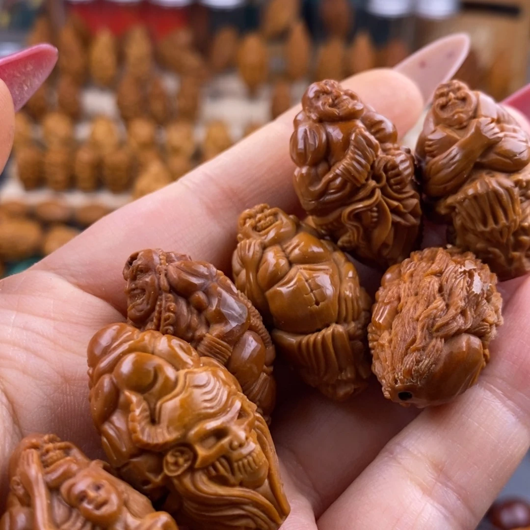 橄榄核吊坠招**狸橄榄核福利单子两单起邮