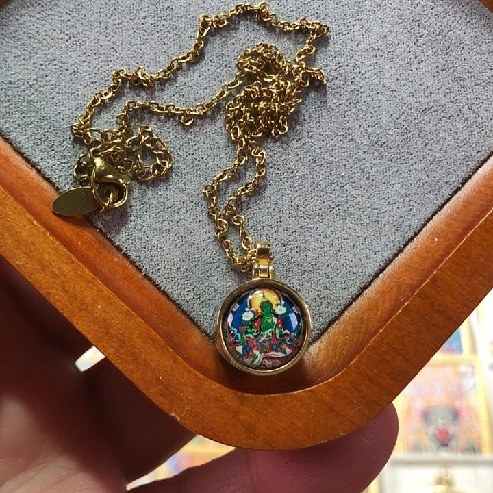 亚克力铜合金绿度母