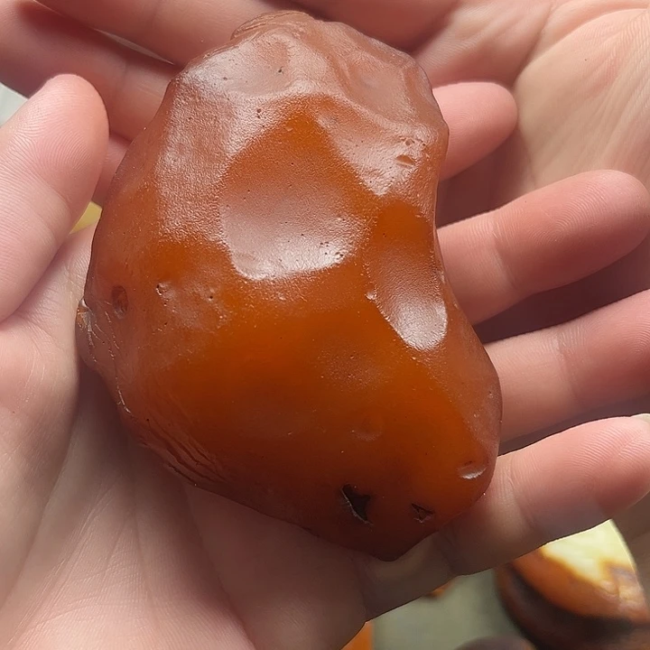 定制琥珀未镶嵌纯天然蜜蜡吊坠